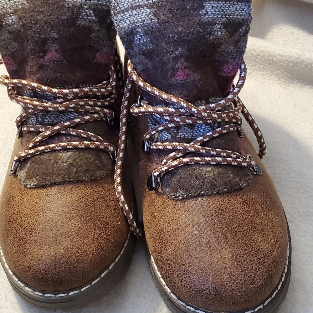 Womens Boots